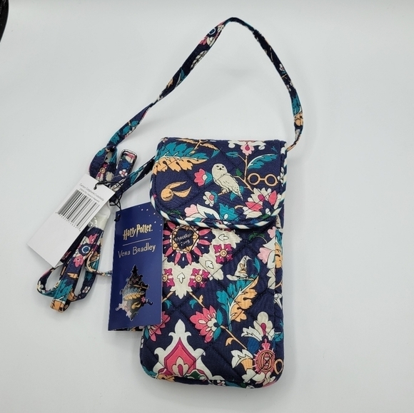 Vera Bradley Harry Potter Home to Hogwarts Carson Cellphone Crossbody - Picture 8 of 8